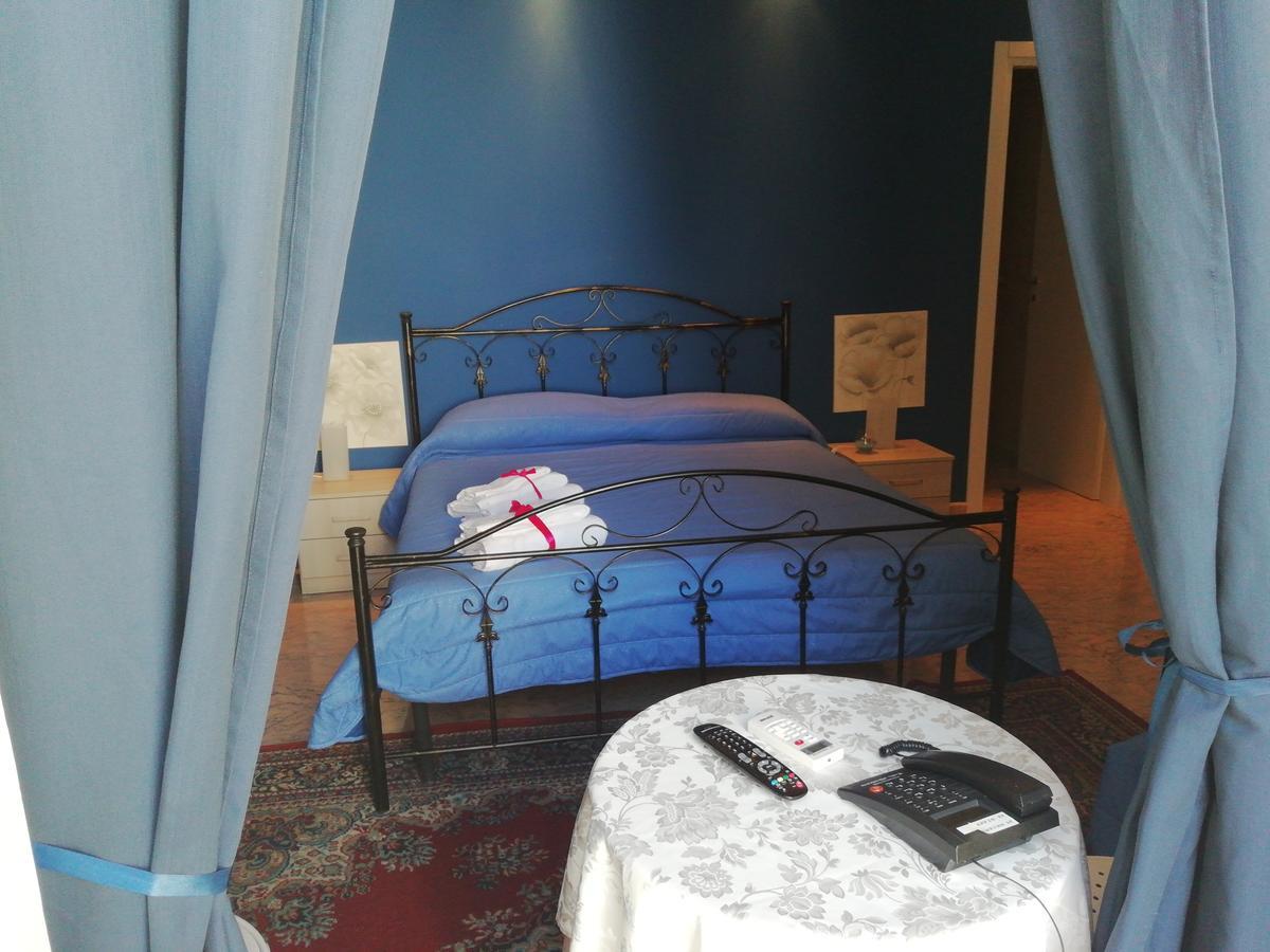 トラーニ Do Re Mi Bb Bed & Breakfast エクステリア 写真